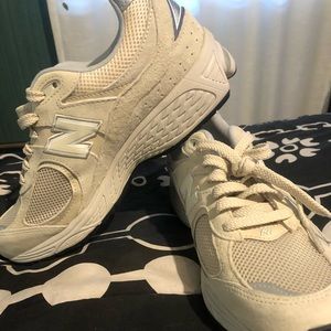 New Balance 2002R. Bone/Aluminum tennis shoes.
